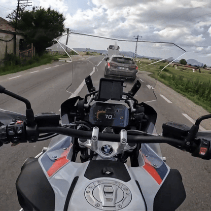 SnapClip™ - 4K Thumb Action Camera